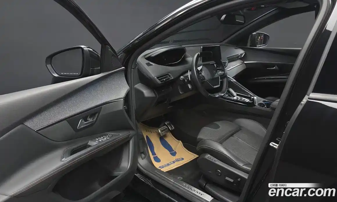 Peugeot 3008 2019 1.5 гидро в Москве, фото 13