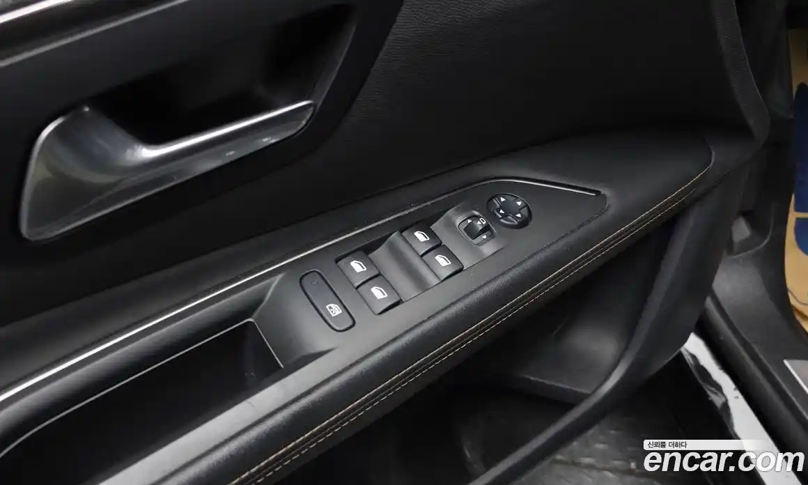 Peugeot 3008 2019 1.5 гидро в Москве, фото 28