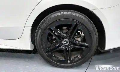 Mercedes-Benz CLS-Class 2022 2.0 гидро в Москве № 1908554, миниатюра 7