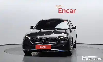 Mercedes-Benz E-Class 2021 2.0 гидро в Москве № 1908751, миниатюра 3