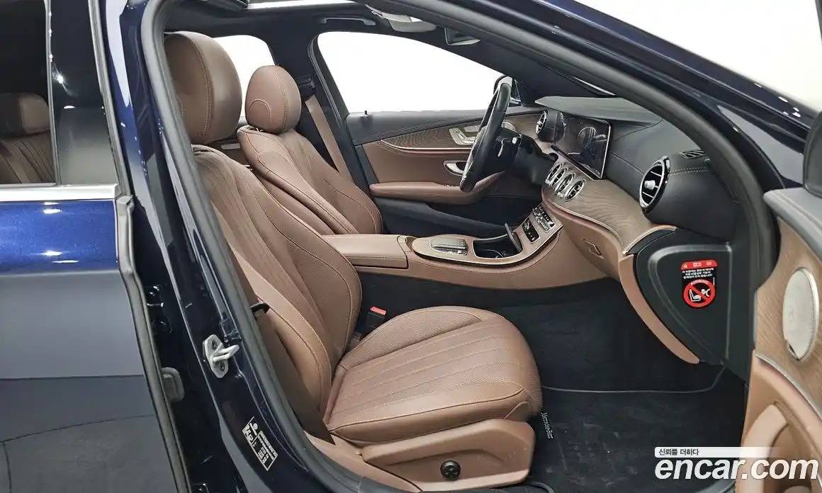 Mercedes-Benz E-Class 2022 2.0 гидро в Москве № 1909735, фото 16