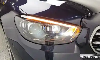 Mercedes-Benz E-Class 2022 2.0 гидро в Москве № 1909735, миниатюра 7