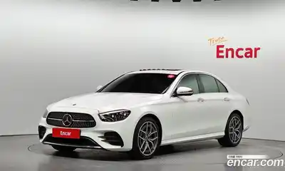 Mercedes-Benz E-Class, 2022