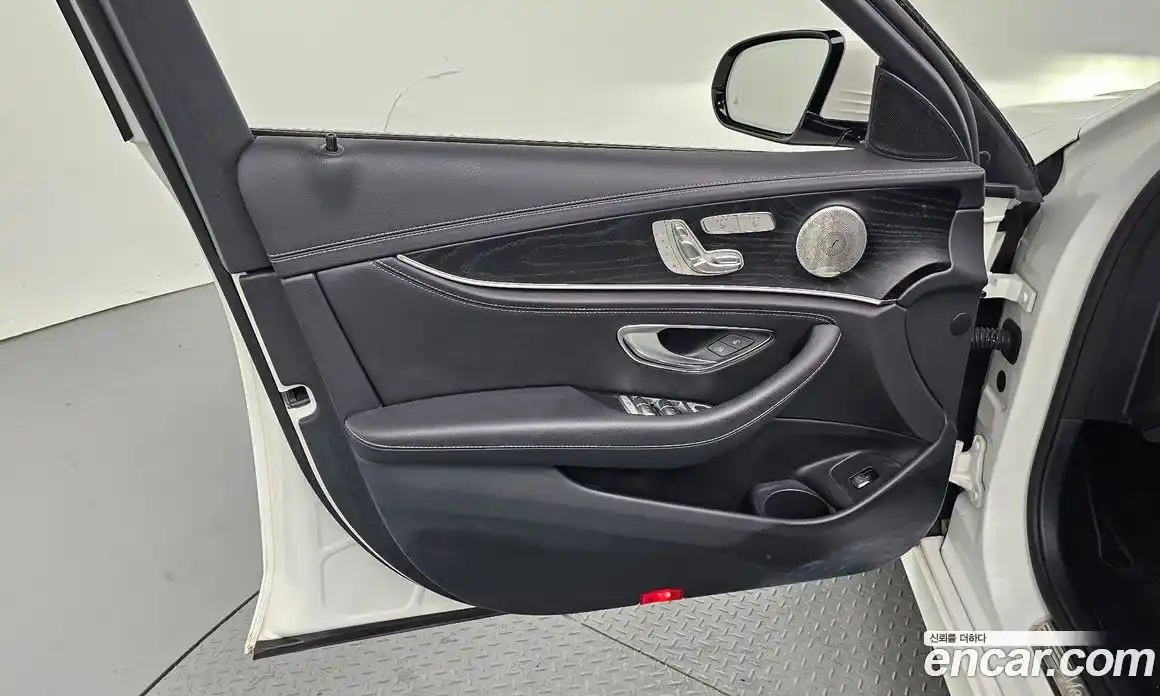 Mercedes-Benz E-Class 2022 1.9 гидро в Москве № 1910210, фото 14
