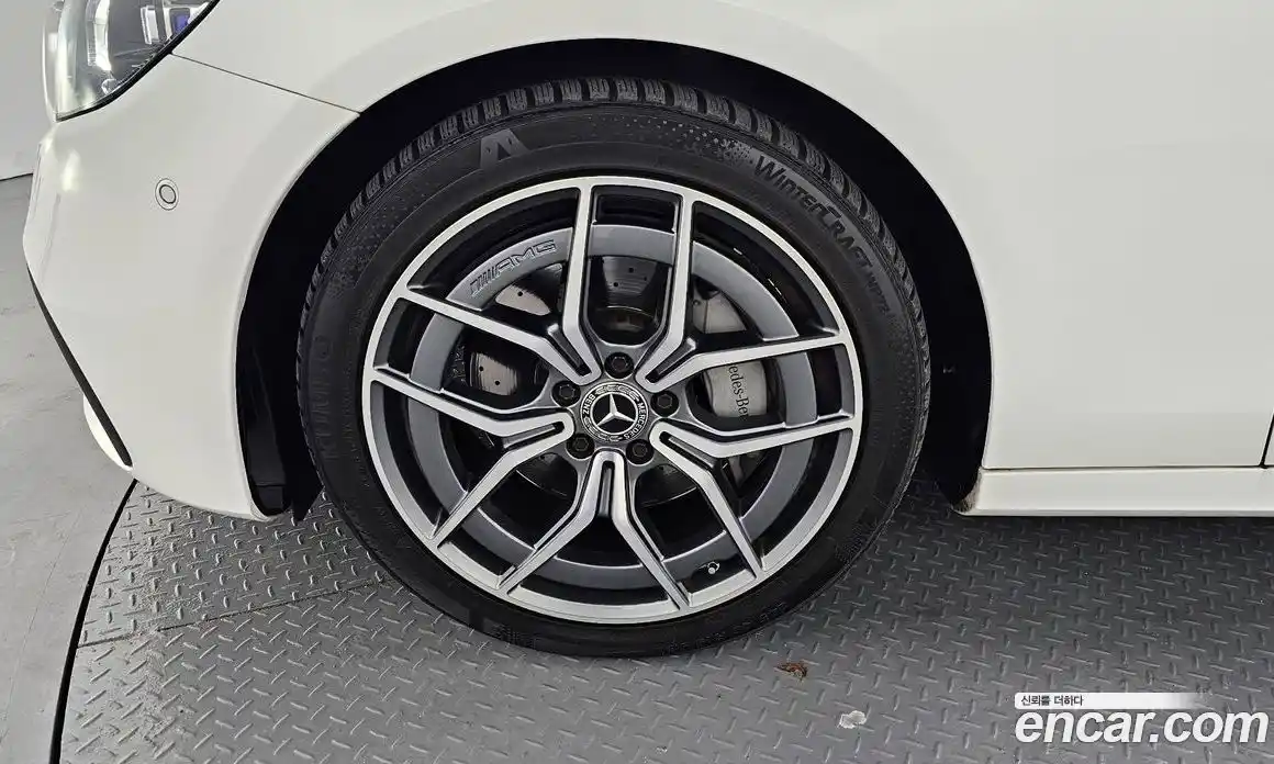 Mercedes-Benz E-Class 2022 1.9 гидро в Москве № 1910210, фото 5