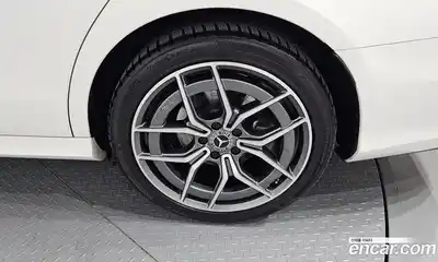 Mercedes-Benz E-Class 2022 1.9 гидро в Москве № 1910210, миниатюра 7