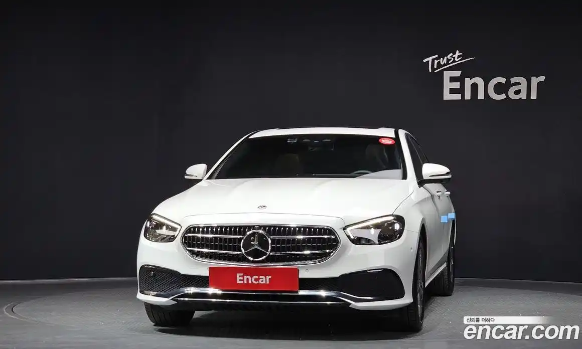 Mercedes-Benz E-Class 2022 2.0 гидро в Москве № 1910340, фото 3