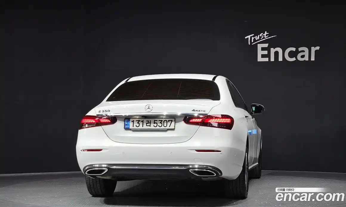 Mercedes-Benz E-Class 2022 2.0 гидро в Москве № 1910340, фото 4