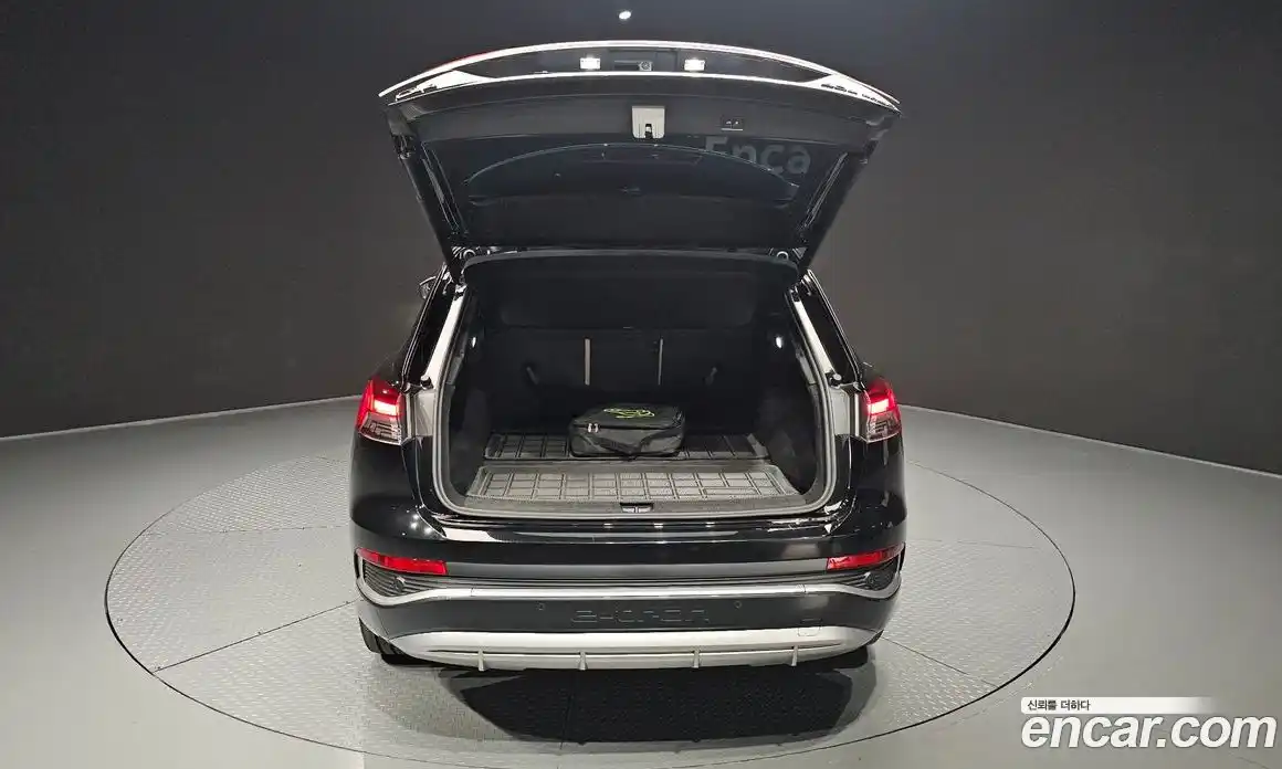Audi Q4 e-tron 2022 0.2 гидро в Москве № 1910863, фото 26