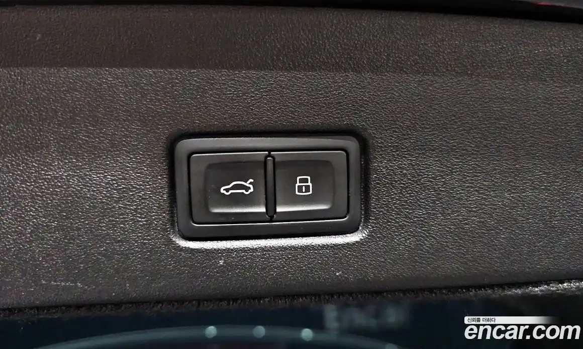 Audi Q4 e-tron 2022 0.2 гидро в Москве № 1910863, фото 32