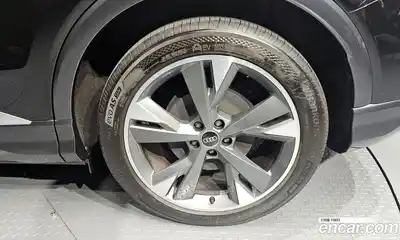 Audi Q4 e-tron 2022 0.2 гидро в Москве № 1910863, миниатюра 7