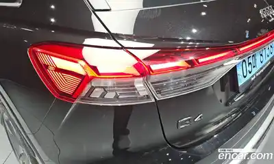 Audi Q4 e-tron 2022 0.2 гидро в Москве № 1910863, миниатюра 9