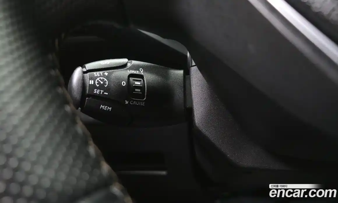 Peugeot 3008 2017 2.0 гидро в Москве, фото 16