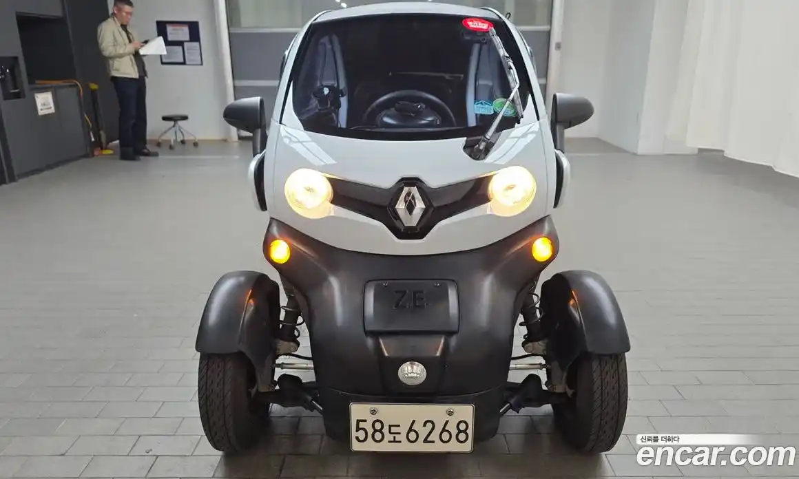 Renault Twizy 2020 0.1 гидро в Москве № 1910997, фото 26