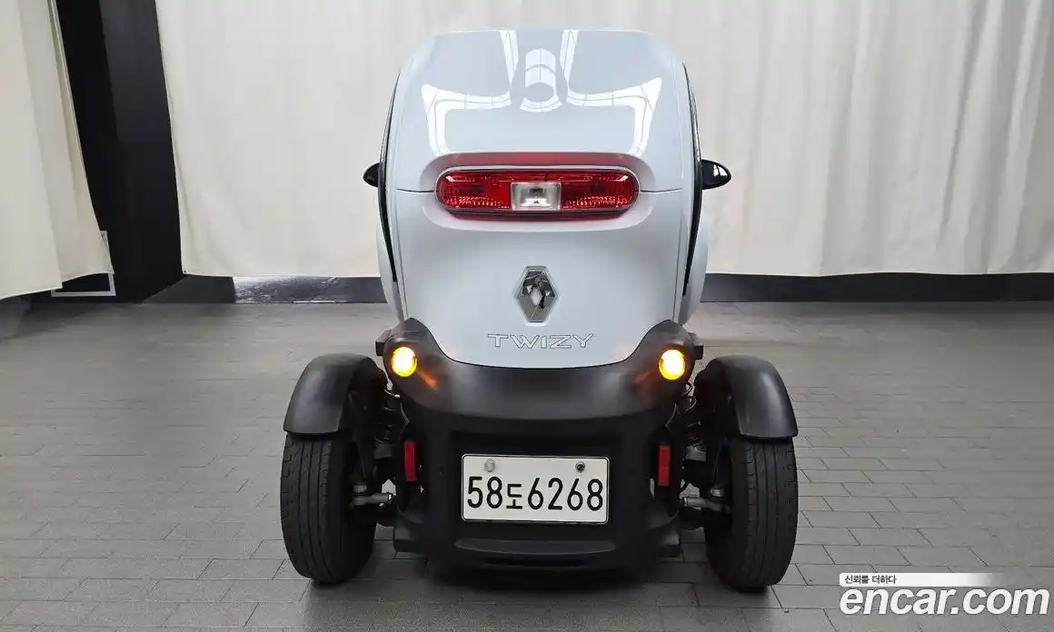 Renault Twizy 2020 0.1 гидро в Москве № 1910997, фото 27
