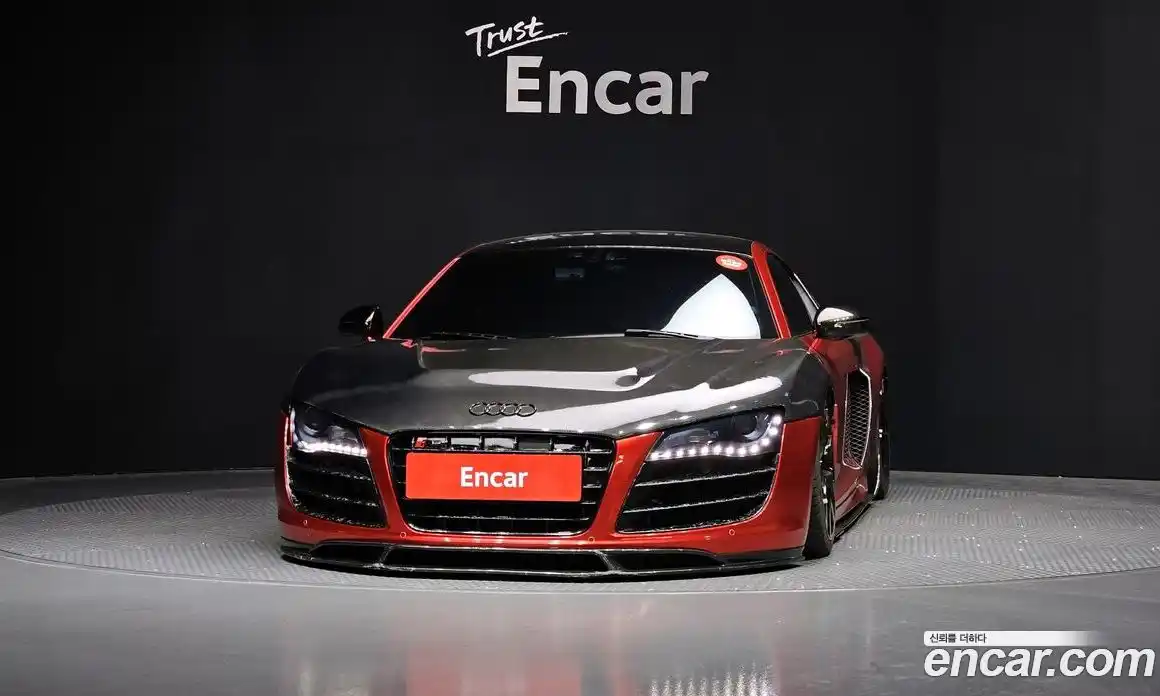 Audi R8 2010 5.2 гидро в Москве № 1911615, фото 3