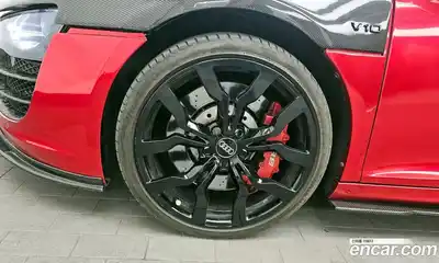 Audi R8 2010 5.2 гидро в Москве № 1911615, миниатюра 5