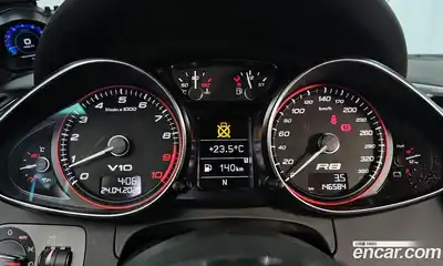 Audi R8 2010 5.2 гидро в Москве № 1911615, миниатюра 8