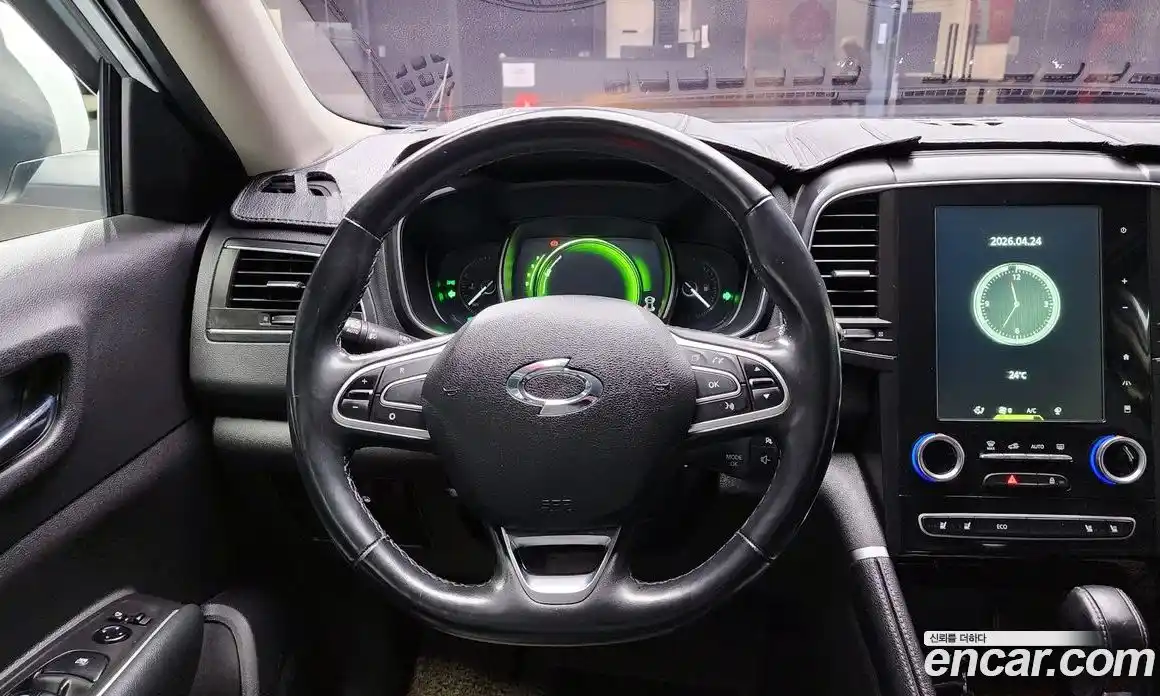 Renault QM6 2017 2.0 гидро в Москве № 1912791, фото 20