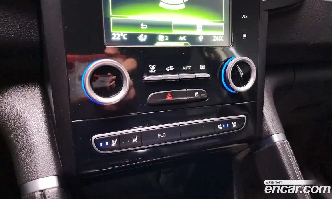 Renault QM6 2017 2.0 гидро в Москве № 1912791, фото 22