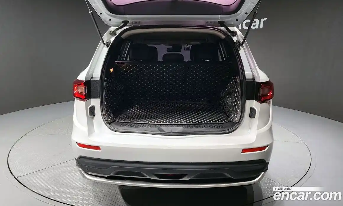 Renault QM6 2017 2.0 гидро в Москве № 1912791, фото 26