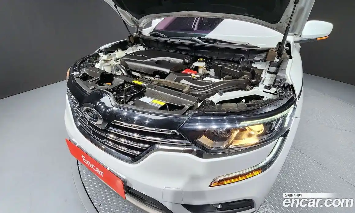 Renault QM6 2017 2.0 гидро в Москве № 1912791, фото 6