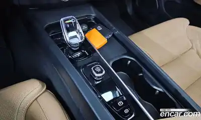 Volvo XC60 2023 2.0 гидро в Москве № 1912855, миниатюра 12