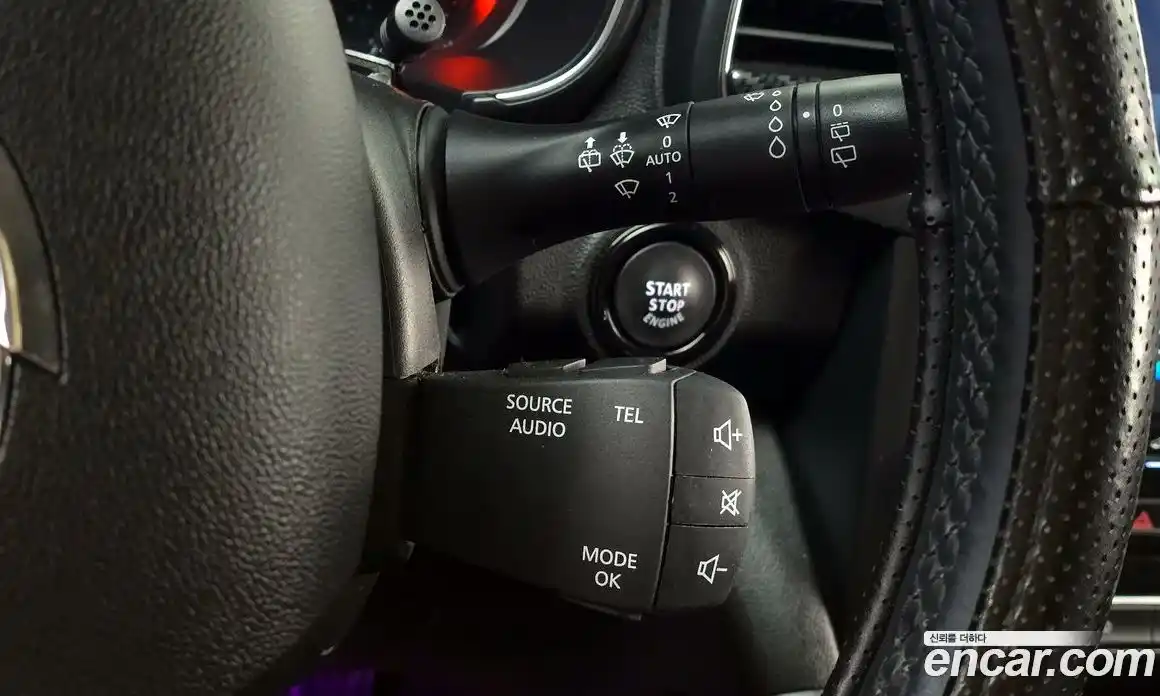 Renault QM6 2017 2.0 гидро в Москве № 1912869, фото 14
