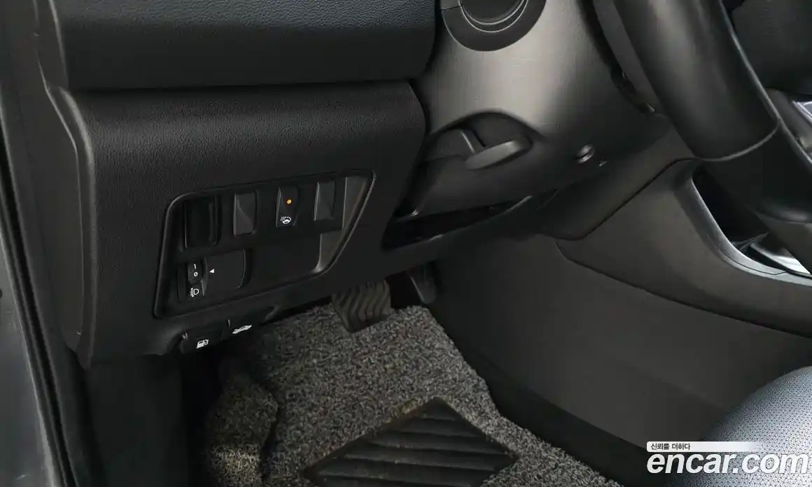Renault QM6 2018 2.0 гидро в Москве № 1912944, фото 14