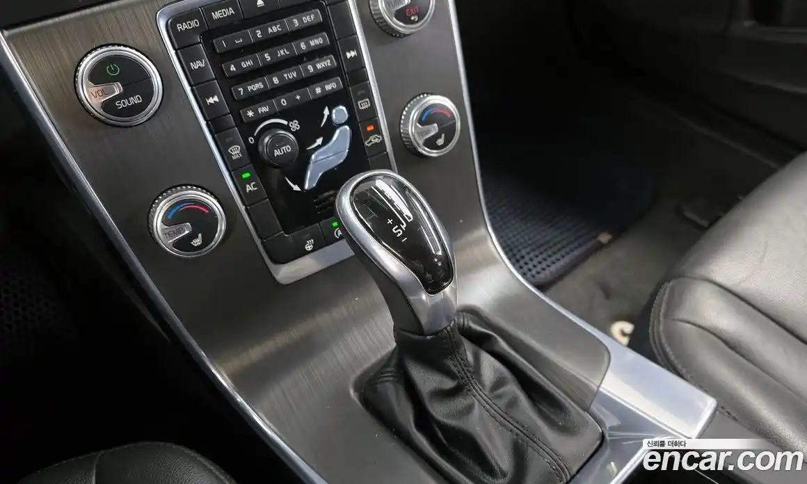 Volvo S60 2015 1.6 гидро в Москве № 1913169, фото 9