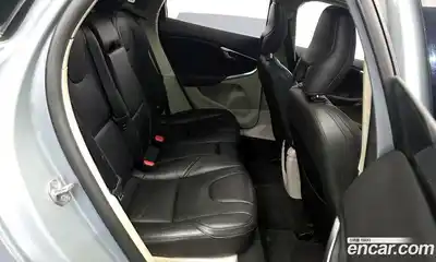 Volvo V40 2015 2.0 гидро в Москве № 1913267, миниатюра 11