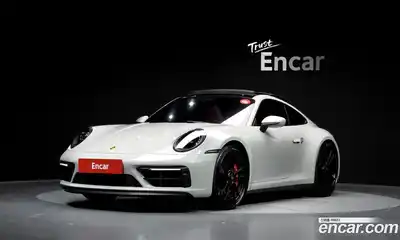 Porsche 911, 2023