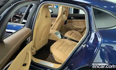 Porsche Panamera 2018 3.0 гидро в Москве № 1914122, миниатюра 11