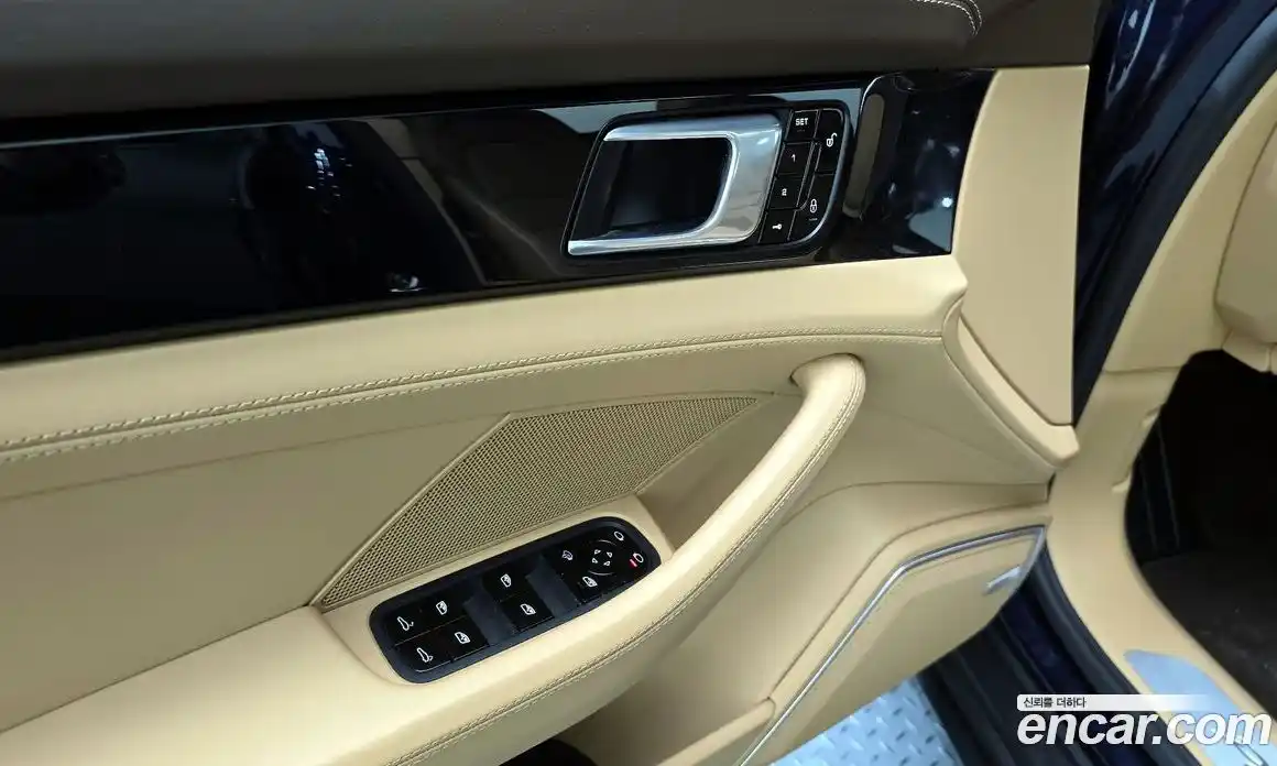 Porsche Panamera 2018 3.0 гидро в Москве № 1914122, фото 14