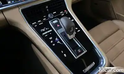 Porsche Panamera 2018 3.0 гидро в Москве № 1914122, миниатюра 9