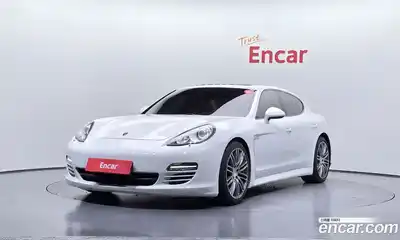 Porsche Panamera, 2013