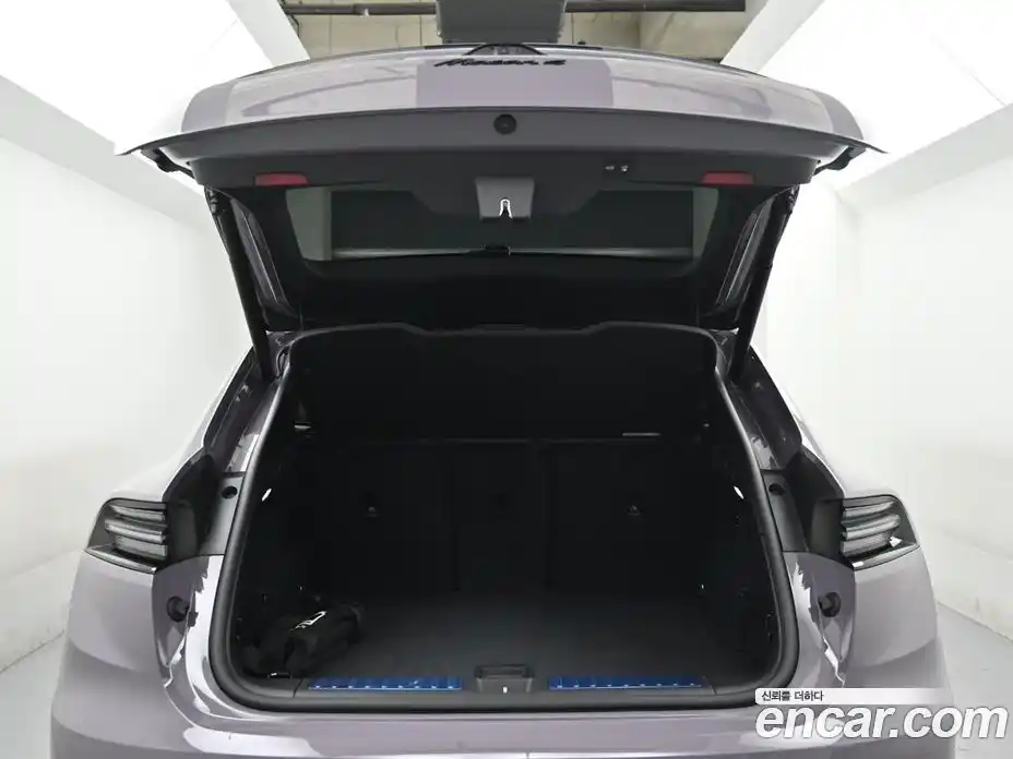 Porsche Macan 2025 гидро в Москве № 1914381, фото 20