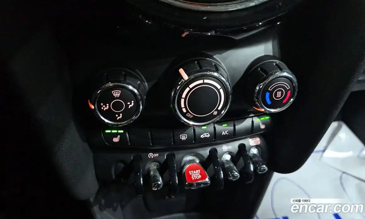 Mini Cooper 2019 1.5 гидро в Москве № 1916221, фото 18