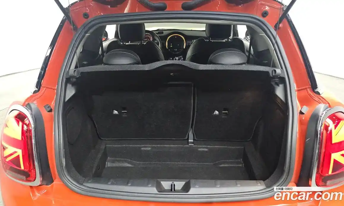 Mini Cooper 2019 1.5 гидро в Москве № 1916221, фото 20