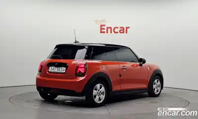Mini Cooper 2019 1.5 гидро в Москве № 1916221, миниатюра 2
