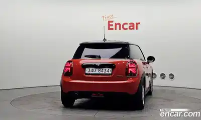 Mini Cooper 2019 1.5 гидро в Москве № 1916221, миниатюра 4