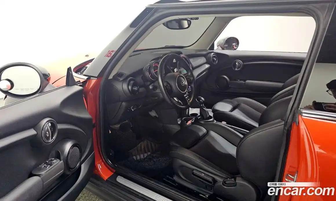 Mini Cooper 2019 1.5 гидро в Москве № 1916221, фото 10
