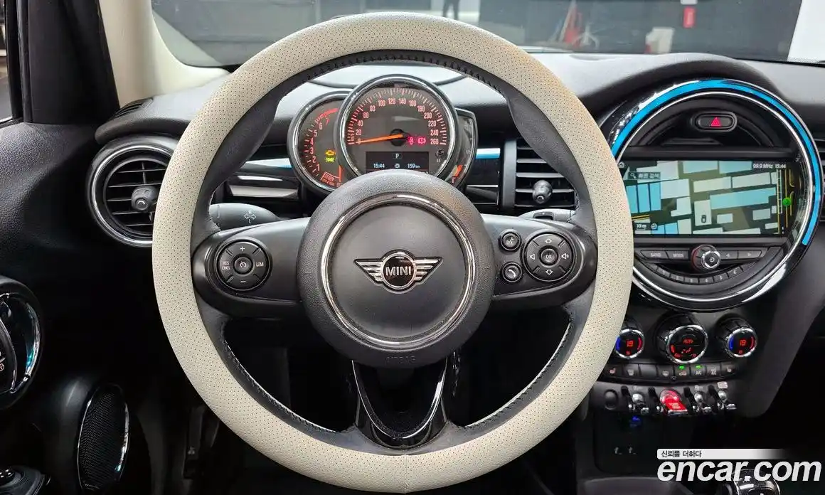 Mini Cooper 2019 1.5 гидро в Москве № 1916398, фото 13