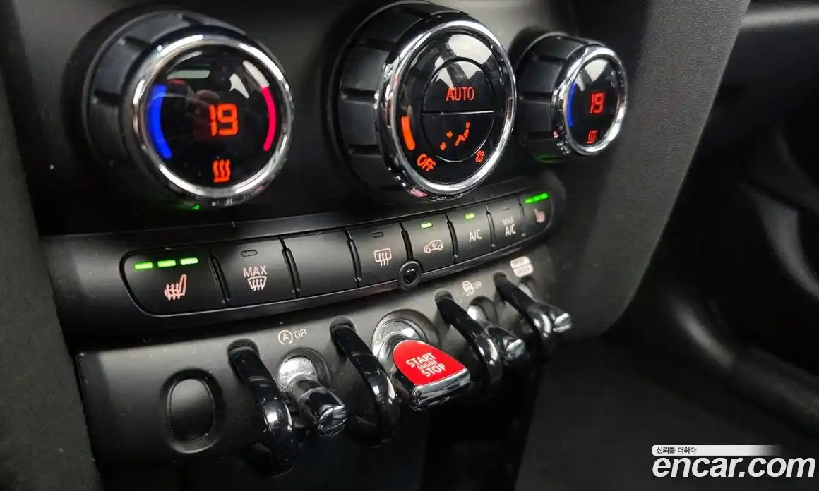 Mini Cooper 2019 1.5 гидро в Москве № 1916398, фото 16