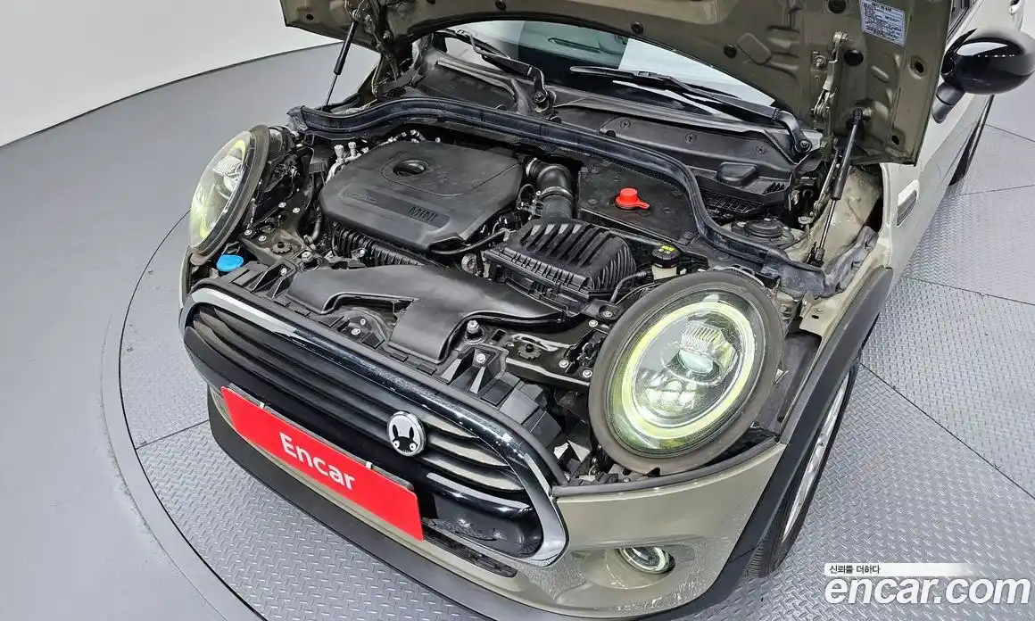 Mini Cooper 2019 1.5 гидро в Москве № 1916398, фото 6
