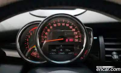 Mini Cooper 2019 1.5 гидро в Москве № 1916398, миниатюра 8
