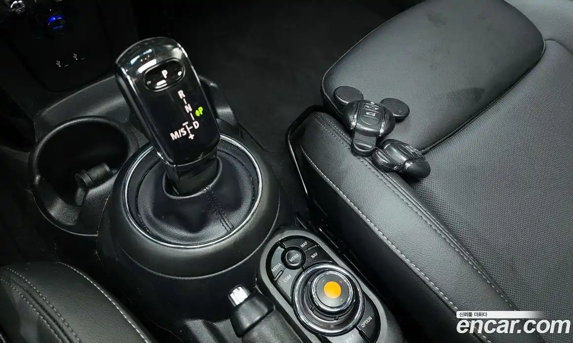 Mini Cooper 2019 1.5 гидро в Москве № 1916398, фото 9