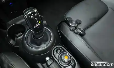 Mini Cooper 2019 1.5 гидро в Москве № 1916398, миниатюра 9