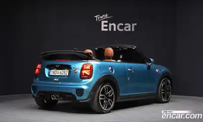Mini Cooper Convertible 2017 2.0 гидро в Москве № 1916431, миниатюра 2