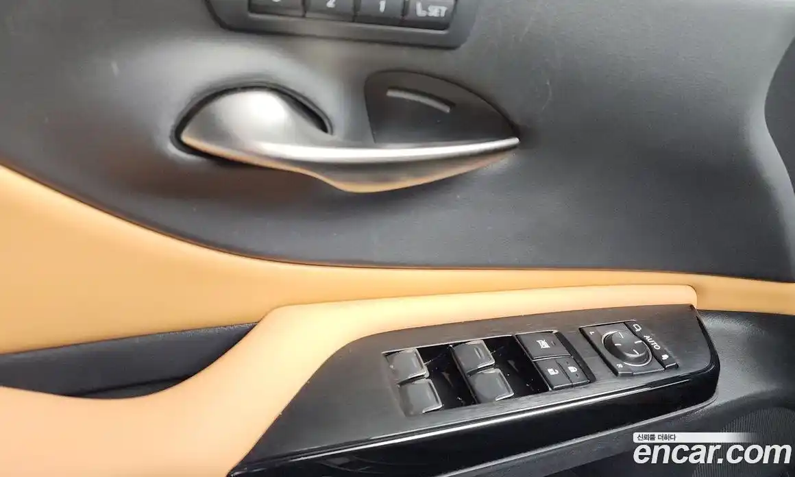 Lexus ES 2023 2.5 гидро в Москве № 1916991, фото 35